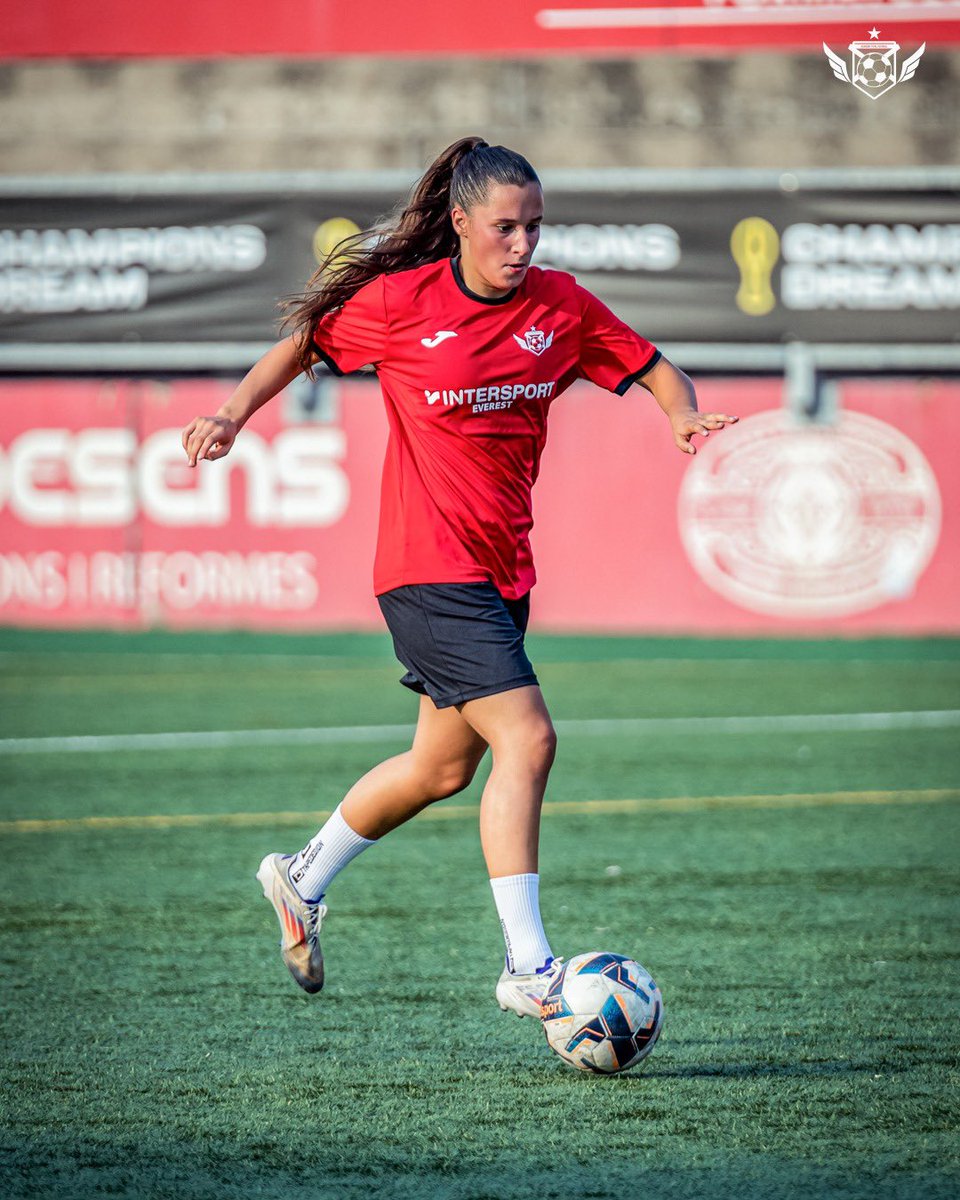 Academy Total Football (@academytf_) on Twitter photo ๐ ๐ฅ๐๐๐๐ฌ ๐ง๐ข ๐ช๐ข๐ฅ๐
Comencen els ๐ฒ๐ป๐๐ฟ๐ฒ๐ป๐ฎ๐บ๐ฒ๐ป๐๐ ๐ฑ๐ฒ ๐ฝ๐ฟ๐ฒ๐๐ฒ๐บ๐ฝ๐ผ๐ฟ๐ฎ๐ฑ๐ฎ dโATF per arribar al 100% ๐
Bon entrenament, <a href="/laiadefa/">Laia Delgado</a> ! ๐ช
๐ฒ Mรฉs info i inscripcions a academytotalfootball.com
#Preseason2025 #HaveFunDreamBig
โ
๐ธ: <a href="/davidpallarols/">David</a> ๐ ๐ฅ๐๐๐๐ฌ ๐ง๐ข ๐ช๐ข๐ฅ๐
Comencen els ๐ฒ๐ป๐๐ฟ๐ฒ๐ป๐ฎ๐บ๐ฒ๐ป๐๐ ๐ฑ๐ฒ ๐ฝ๐ฟ๐ฒ๐๐ฒ๐บ๐ฝ๐ผ๐ฟ๐ฎ๐ฑ๐ฎ dโATF per arribar al 100% ๐
Bon entrenament, <a href="/laiadefa/">Laia Delgado</a> ! ๐ช
๐ฒ Mรฉs info i inscripcions a academytotalfootball.com
#Preseason2025 #HaveFunDreamBig
โ
๐ธ: <a href="/davidpallarols/">David</a>