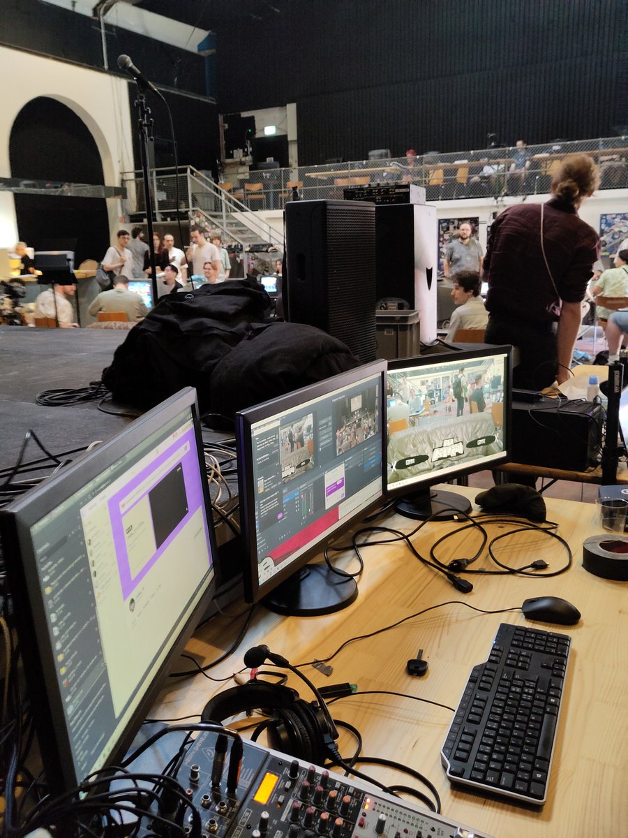 Doing production for The Concert #SSBM tournament in Winterthur in the amazing venue at the Gaswerk event location!

Come check out the stream at twitch.tv/melee_zh

Brackets: start.gg/tournament/the…