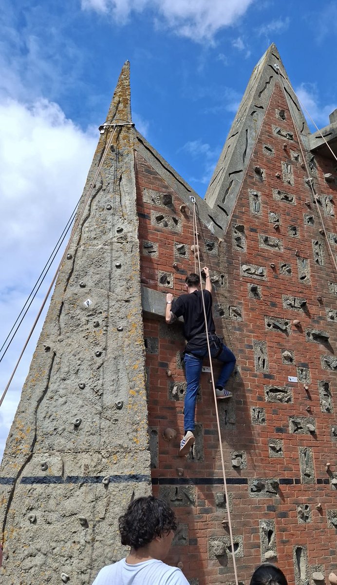 HaringeyLP's tweet image. Spider-Man or our Speech & Language Therapist, Mr Birkett? It’s hard to tell… 🤔 🕷️ #ThisIsAP @AccessSalt