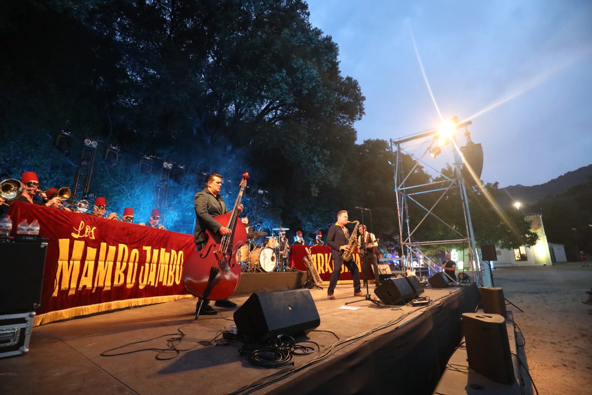 🔝<a href="/LosMamboJambo/">Los Mambo Jambo</a> Arkestra, amb totes les entrades venudes, "ho peten" la primera nit de #Musicab25! 🎷

#musicabfestival