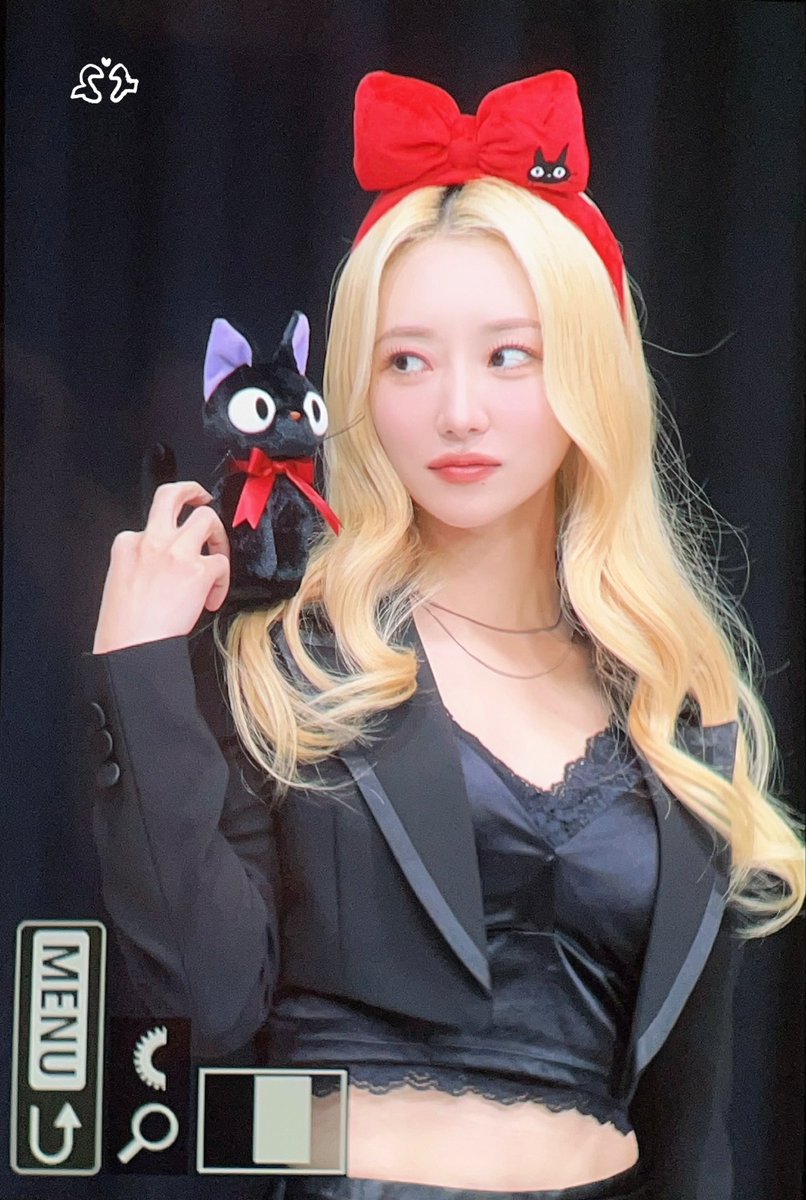 PEPPER0810's tweet image. 250719 팬싸인회 프리뷰
키키🥰🥰🥰
#드림캐쳐 #유아유 #수아 #김보라
#Dreamcatcher #UAU #SUA