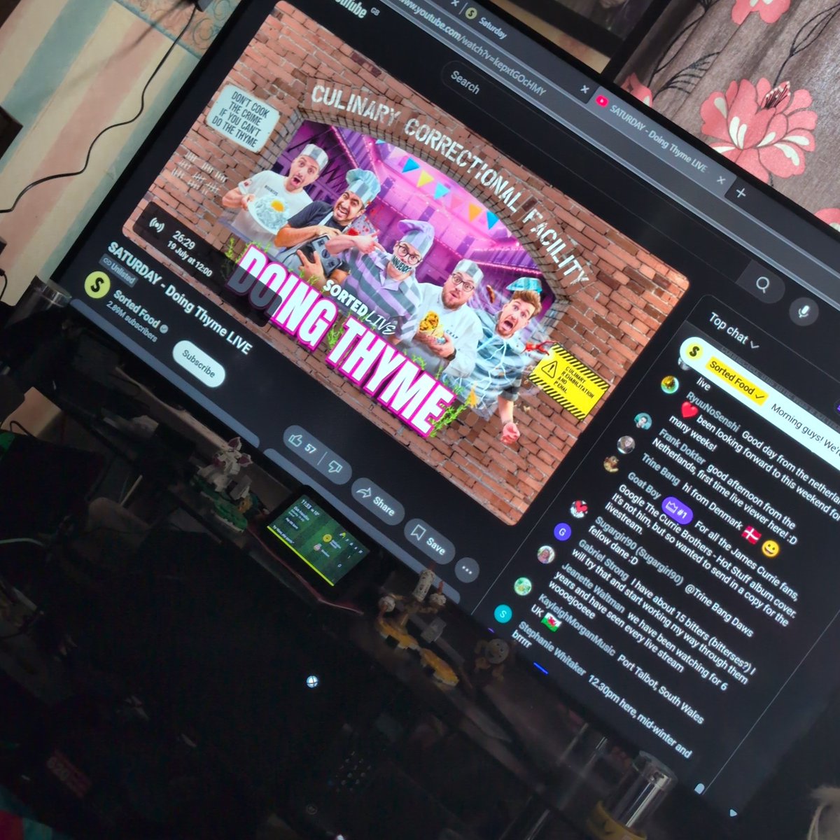 GhostOfTaffy's tweet image. Just under 30 minutes till @sortedfood live #DoingThyme!!! I'm all set up and ready to laugh till I cry 🤣🤣