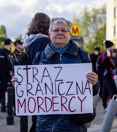 chrzanikx's tweet image. Pamiętajcie jakiego typu osoby chcą migracji.
Katarzyna Augustyniak z pewnością przyjęłaby pod dach migrantów, prawda? Prawda?!