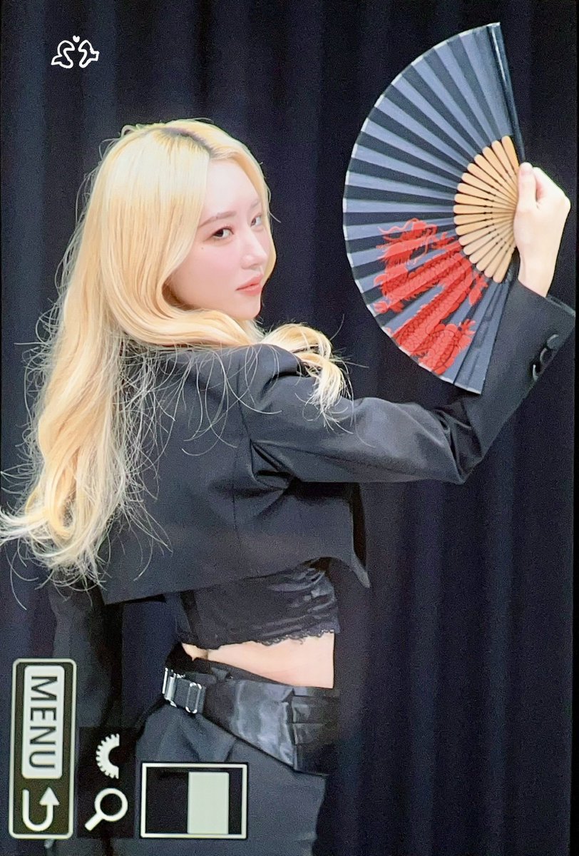 PEPPER0810's tweet image. 250719 팬싸인회 프리뷰
헐… 언니 진짜 너무 멋있다…
#드림캐쳐 #유아유 #수아 #김보라
#Dreamcatcher #UAU #SUA