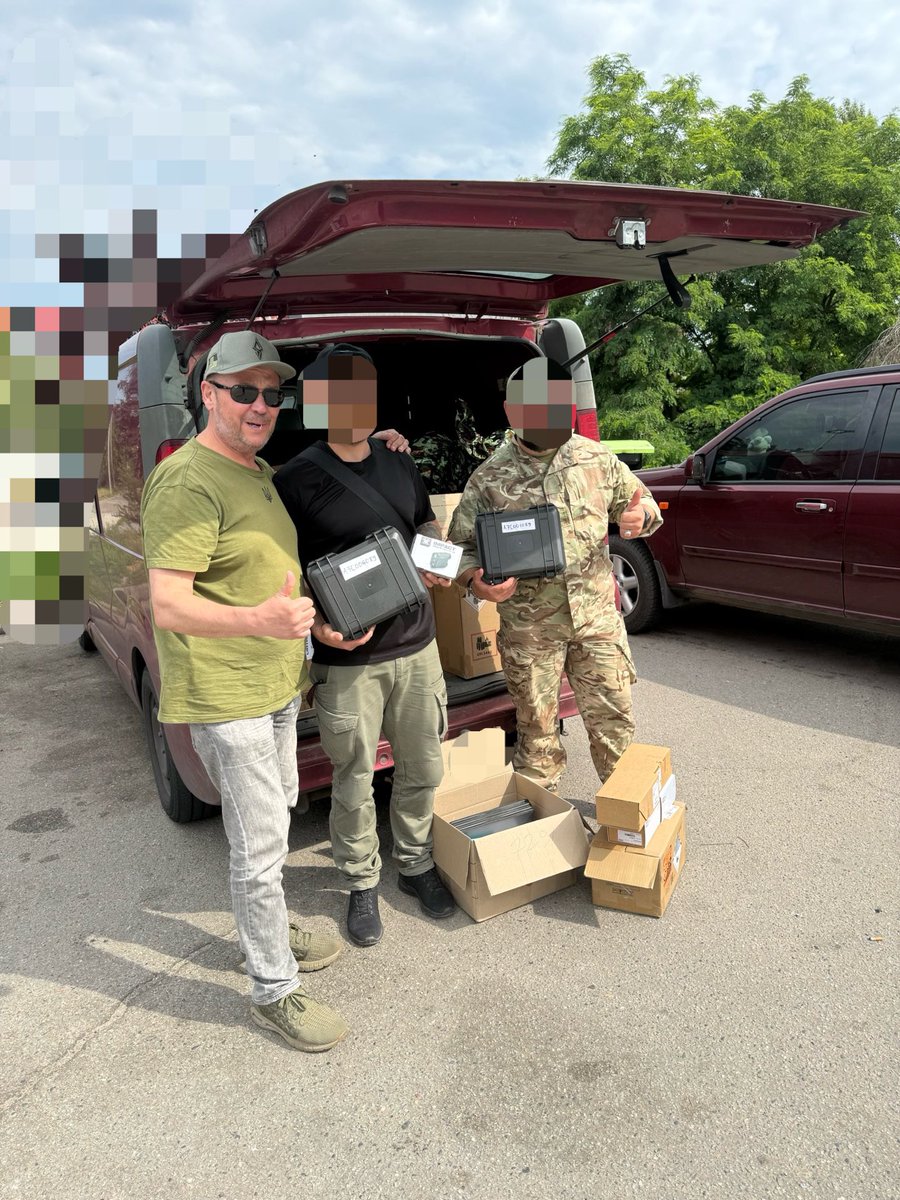 UkraineAidOps's tweet image. More UAO deliveries to our Territorial Defense warriors on the frontline🪖
Yuri delivered:
3 Laptops💻
2 Tablets📱
1 Range finder🎯
Optics👀