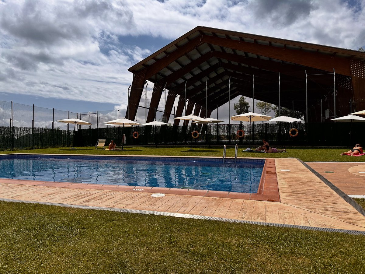 AjuntamentMollo's tweet image. Piscina oberta cada dia, d’11 a 19:30h