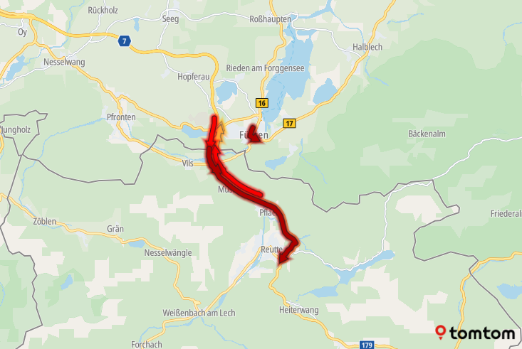 ANWBeuropa's tweet photo. Het is aansluiten op de #Fernpas #B179 Duitsland ► Oostenrijk, vanaf Füssen +1 uur. https://t.co/40hk681YxM