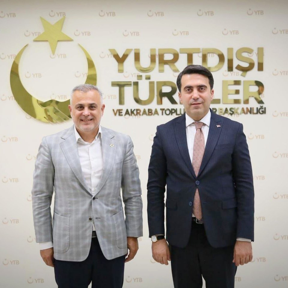 Metin BULUT (@metinbulut23) on Twitter photo Yurtdışı Türkler ve Akraba Topluluklar Başkanlığı görevine atanan kıymetli hemşehrimiz Sayın Abdulhadi Turus’u makamında ziyaret ettik.
Nazik ev sahipliği ve samimi misafirperverliği dolayısıyla teşekkür ediyor, kendisine yeni görevinde başarılar temenni ediyorum. <a href="/haditurus/">A. Hadi Turus</a> Yurtdışı Türkler ve Akraba Topluluklar Başkanlığı görevine atanan kıymetli hemşehrimiz Sayın Abdulhadi Turus’u makamında ziyaret ettik.
Nazik ev sahipliği ve samimi misafirperverliği dolayısıyla teşekkür ediyor, kendisine yeni görevinde başarılar temenni ediyorum. <a href="/haditurus/">A. Hadi Turus</a>