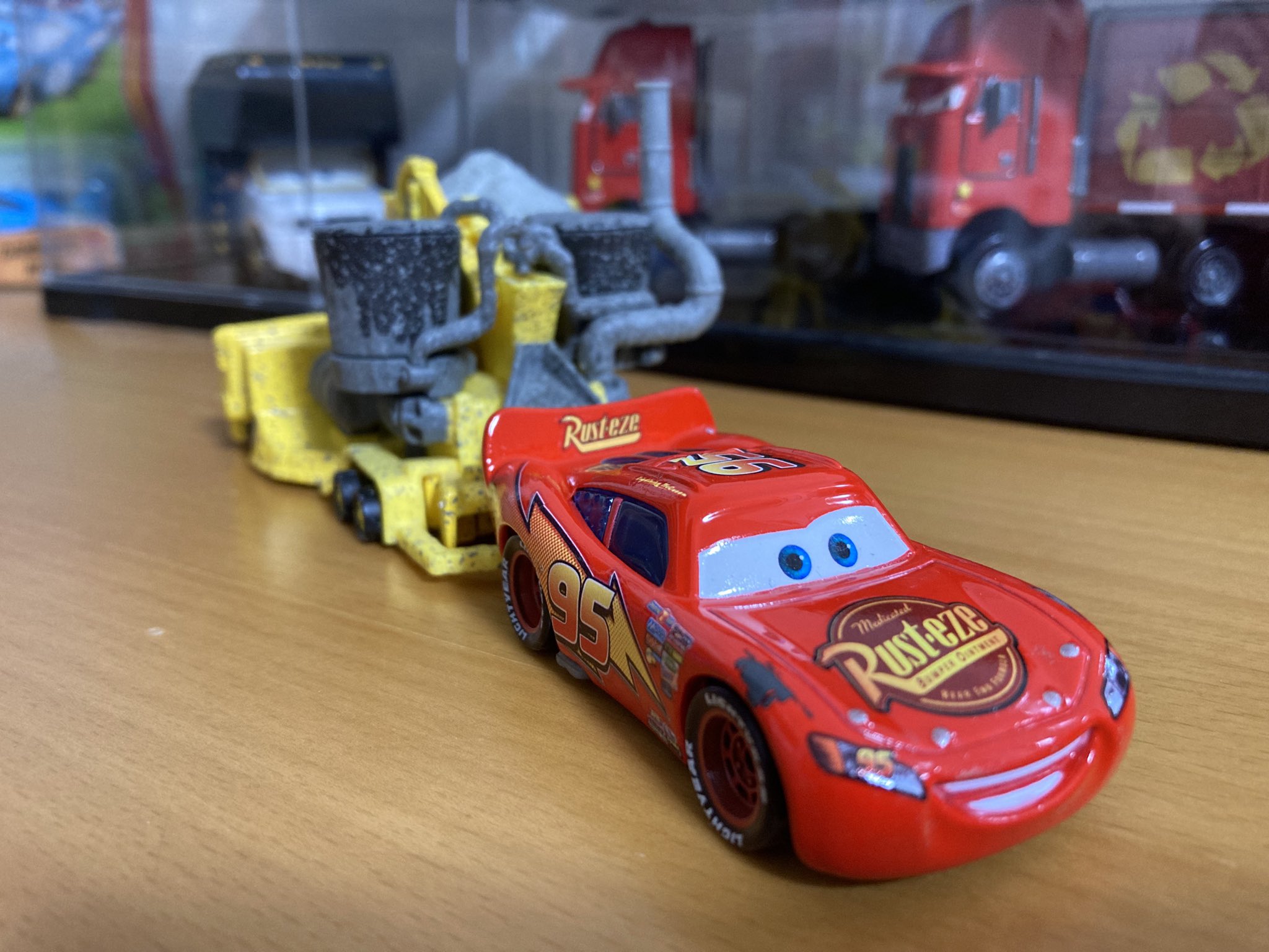 ⭐トミカ カーズ⭐ カーズ（CARS） トミカ15周年スペシャルサイト｜商品情報
