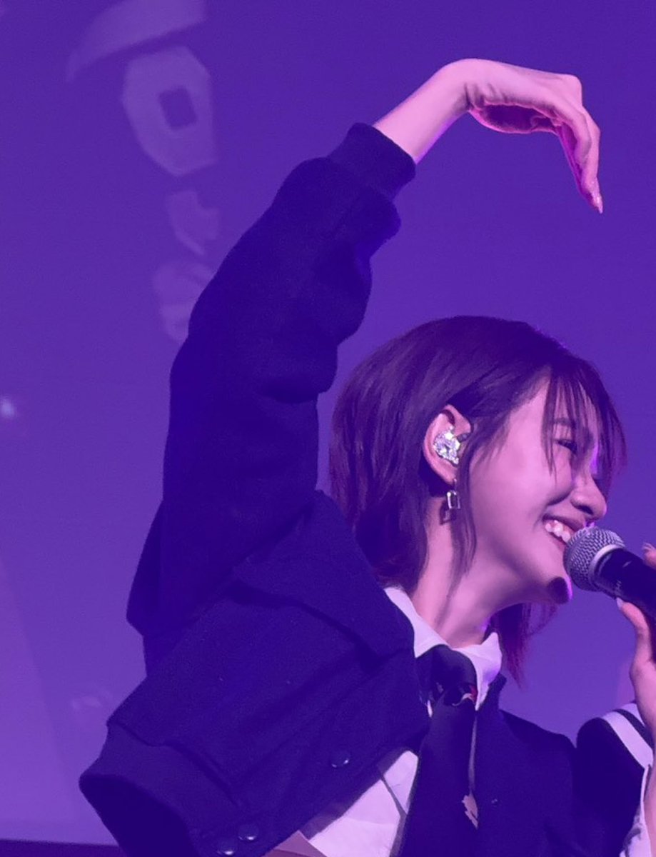 S00JEONGIE's tweet photo. oh im too soft for this

EMIBONNIE 1ST TIME IN JAPAN
#EmiBonnieFD22inOSAKA https://t.co/ps3Vl6sP6d