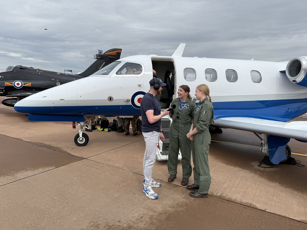 UK Military Flying Training System tweet media