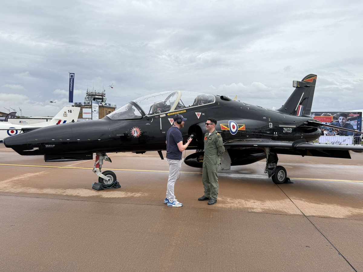 UK Military Flying Training System tweet media