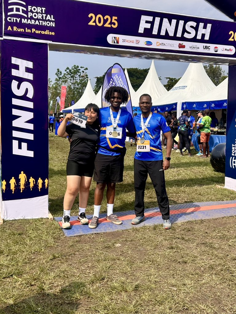 DrAhimbisibweP's tweet photo. Indeed a run in paradise! 

The Fort Portal City Marathon. 
21km done and dusted with 7:45 mins/km✅.

Tooro Kokasemera. @FPcitymarathon https://t.co/6yhPpiOGkM