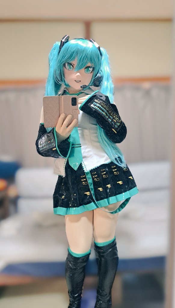 nagutsuchi's tweet image. ミクさんかわいいね😉