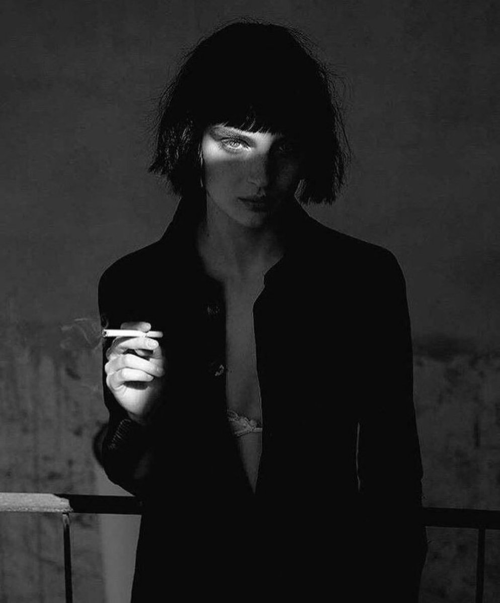 elenamente3's tweet image. Alice Pagani