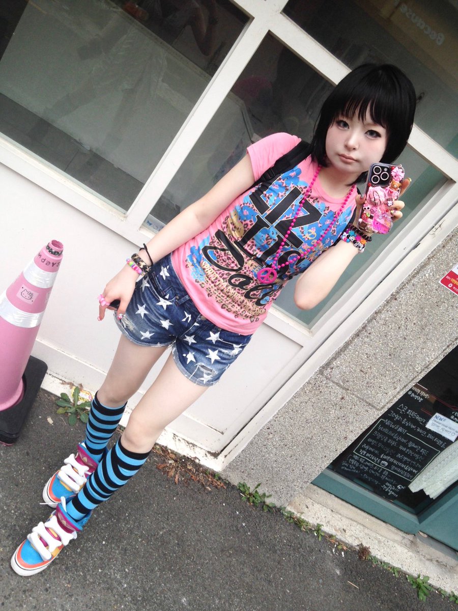 ch4er11's tweet image. #오타쿠트친소 #일상계_트친소 #반갸트친소 친해질트친 모집해요 &amp;gt;&amp;lt;