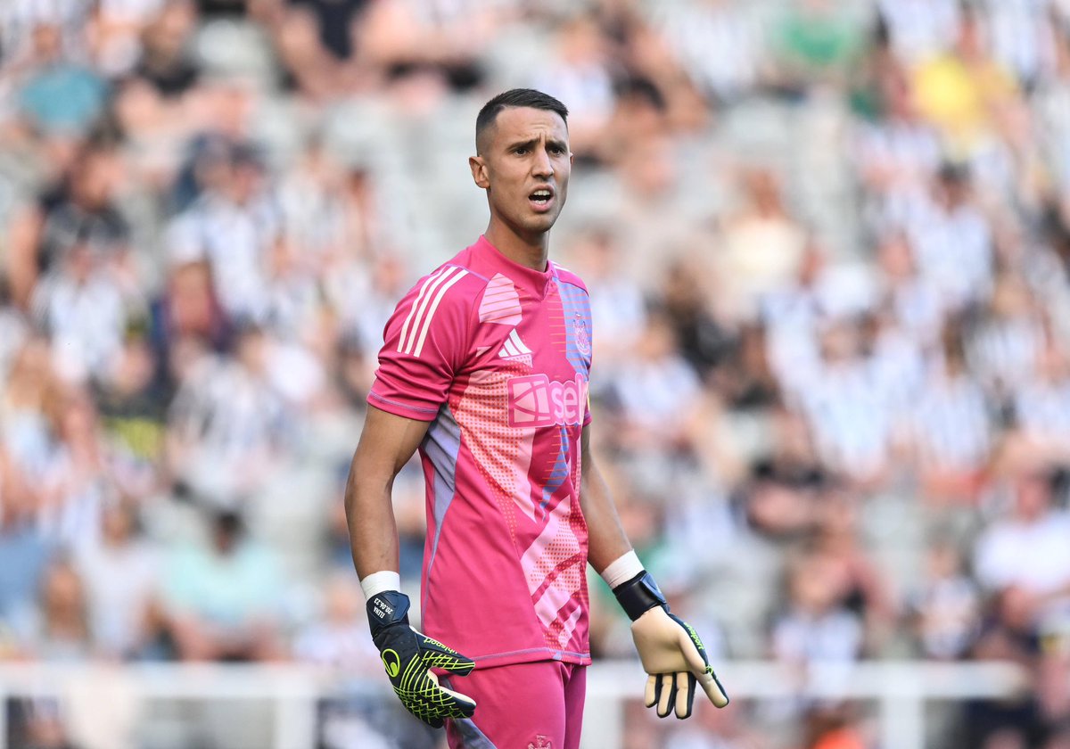 HellasFooty's tweet image. 📰 Villarreal is interested in Newcastle United goalkeeper Odysseas Vlachodimos 🇬🇷🔜✍️🇪🇸
#Vlachodimos #Greece #Ethniki #Villarreal #NUFC
(@FabrizioRomano)
