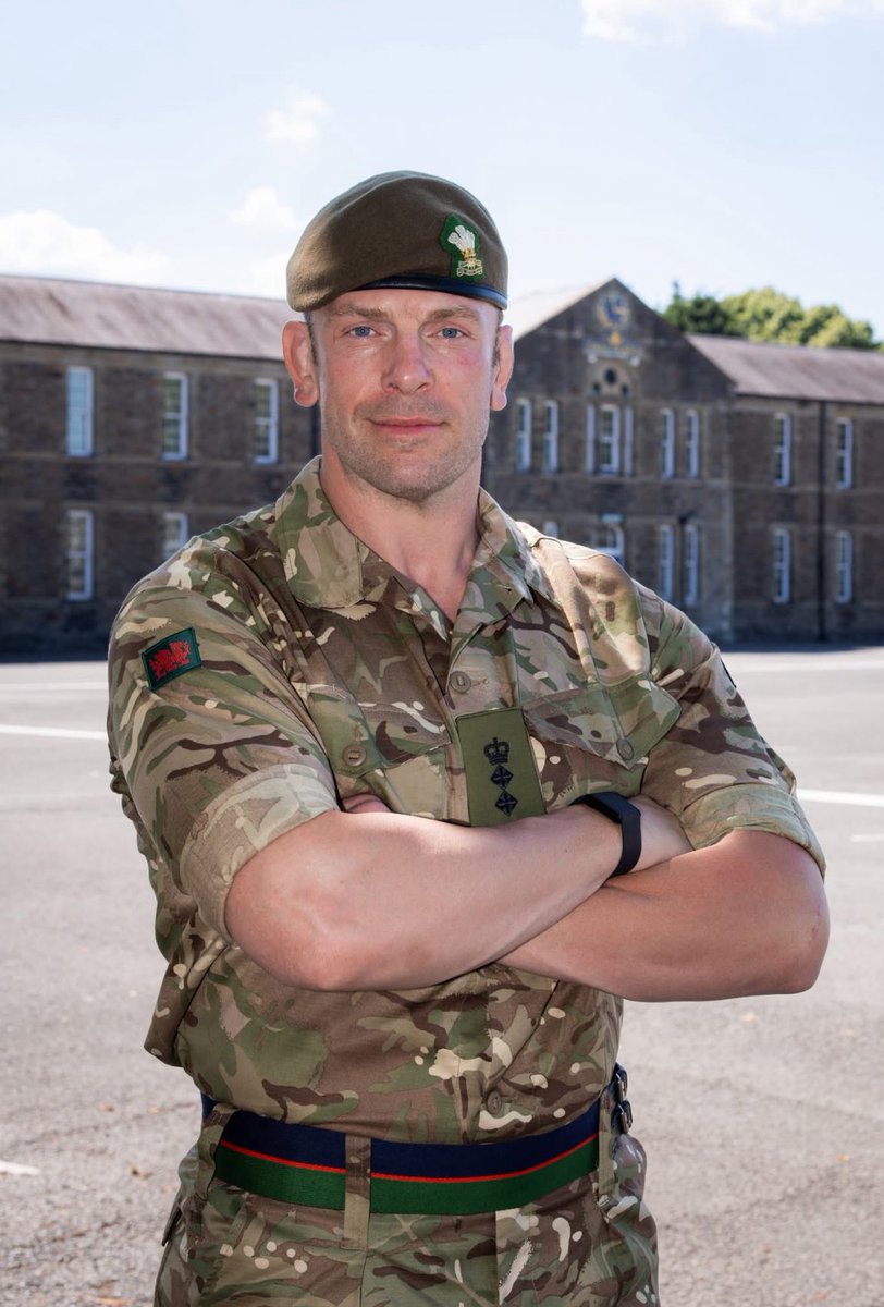 The King has appointed Alun Wyn Hon Colonel of the Royal Welsh. Wonder if he’s eligible to play in the Army Navy game?