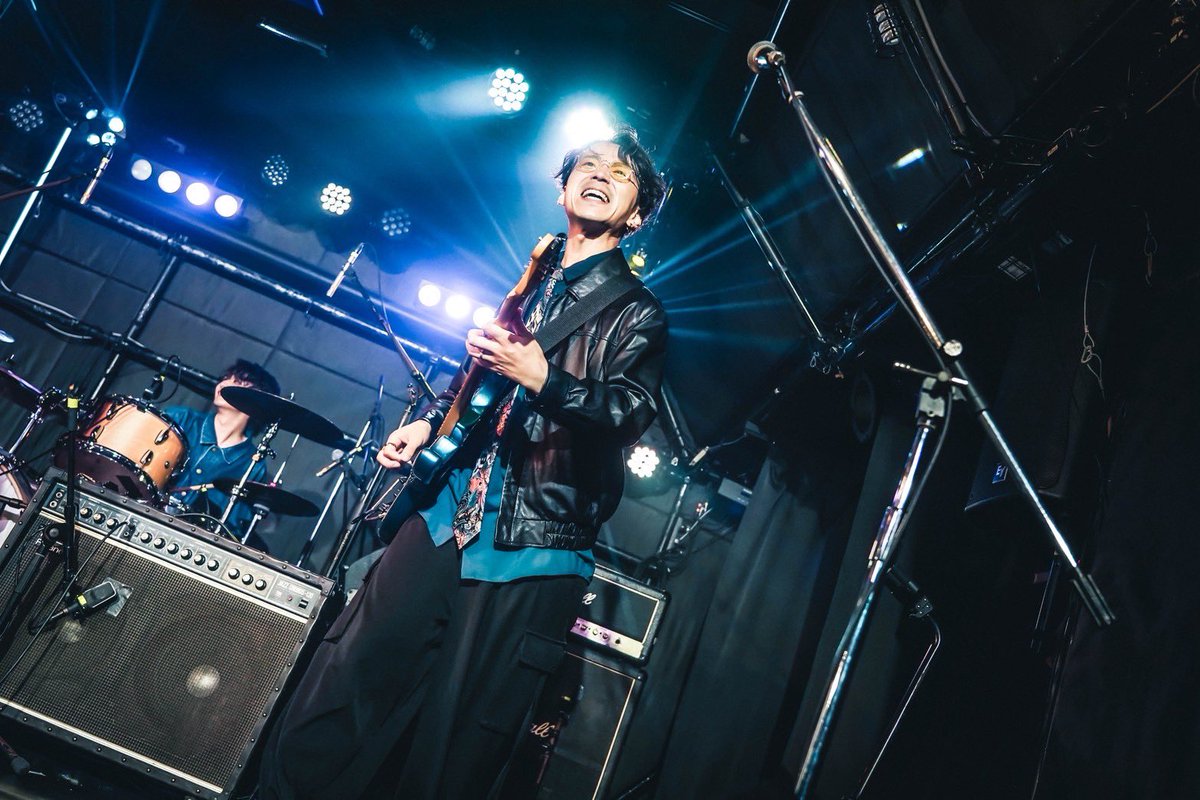 昨日は『contagion』でした！
心斎橋CLAPPERに来てくれてありがと！
熱かったぜ。最高のイベントでした！

さゆに！、Mr.EggPlant、pachae、本当にありがとう。

そして、ライブハウス、スタッフの方々ありがとう。

ほんでもって、来てくれたみんな本当にありがと！またあおーぜ。

#OXU #オクスユー