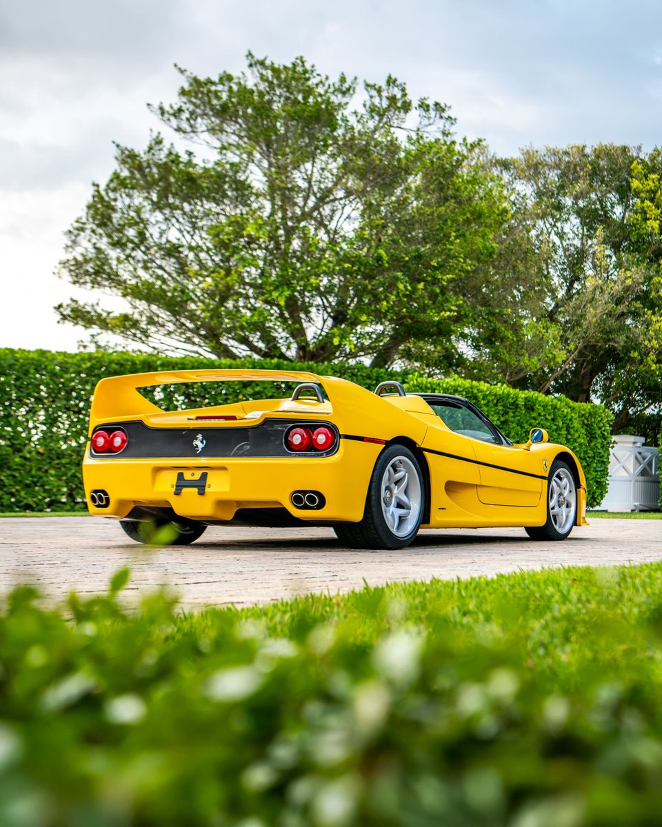 rmsothebys's tweet image. One of 349 Ferrari F50s. One of 55 US-spec. One of 2 in Giallo Modena.
Delivered new to Ralph Lauren, this car shows under 5,400 miles and has been privately owned since 2003. Freshly serviced and Classiche Certified.
Offered in its 30th anniversary year. Register to bid at…