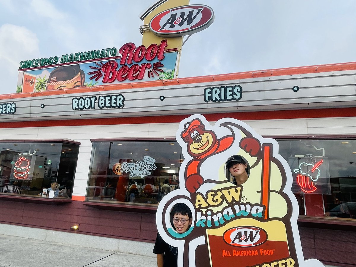 【LIVE🎙️】

明日7/20(日)は『X BORDER 2025』🌻
チームRin音は一足先に沖縄満喫してます🌺
明日は楽しみましょー！！🎉🎉

🗓️日程
7/20(日)
12:40-13:25

🎪会場
沖縄コンベンションセンター 劇場棟

▼詳しくはこちら
x-border.jp