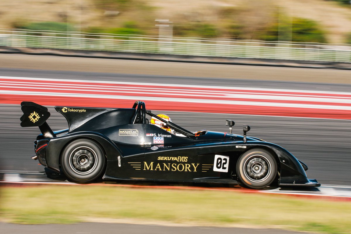 SEKUYA ✦ (@sekuyaofficial) on Twitter photo MFOS R2 2025 Radical Time Attack SekuyaEVOS <a href="/evosesports_/">EVOS</a> x <a href="/MANSORYofficial/">MANSORY</a> x <a href="/Tokocrypto/">Tokocrypto</a> with the fastest racer in Mandalika 2024, <a href="/sennairiawan/">sennairiawan</a> 🏁🔥
instagram.com/p/DMSXY5zzFHT/ MFOS R2 2025 Radical Time Attack SekuyaEVOS <a href="/evosesports_/">EVOS</a> x <a href="/MANSORYofficial/">MANSORY</a> x <a href="/Tokocrypto/">Tokocrypto</a> with the fastest racer in Mandalika 2024, <a href="/sennairiawan/">sennairiawan</a> 🏁🔥
instagram.com/p/DMSXY5zzFHT/