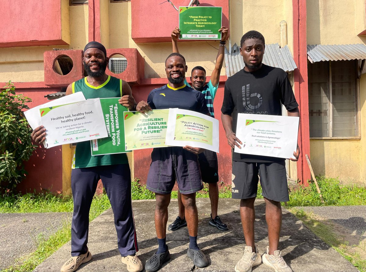 ecosteward1's tweet image. By nourishing the soil naturally, we grow food that’s safer, more nutritious, and sustainable for generations.
Agroecology is the path to healthy people, thriving farmers, and a greener planet.
Let’s invest in nature-based farming.
#Youth4Agroecology