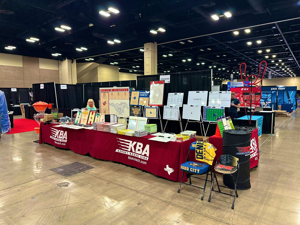 KBA_Coach's tweet image. Ready to go! Stop by and see us! @THSCAcoaches @Tabchoops @AustinTGCA @NABC1927