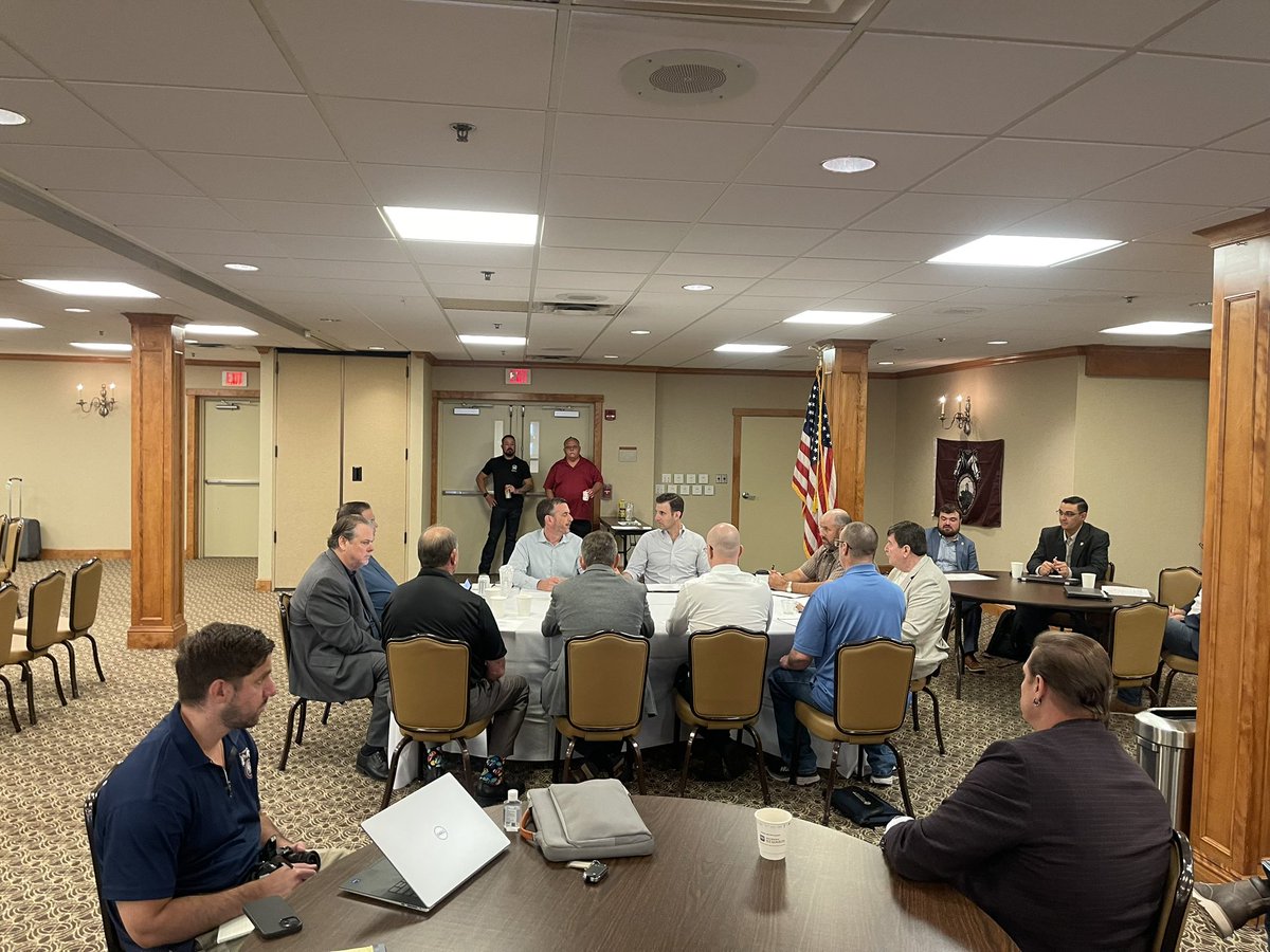 RepMichaelRulli's tweet image. Today I was joined by @RepDeluzio near East Palestine for a strong rail safety roundtable with dozens of union leaders. These workers know the risks better than anyone. Proud to keep pushing for federal rail safety reforms that protect our workers and communities. I look forward…