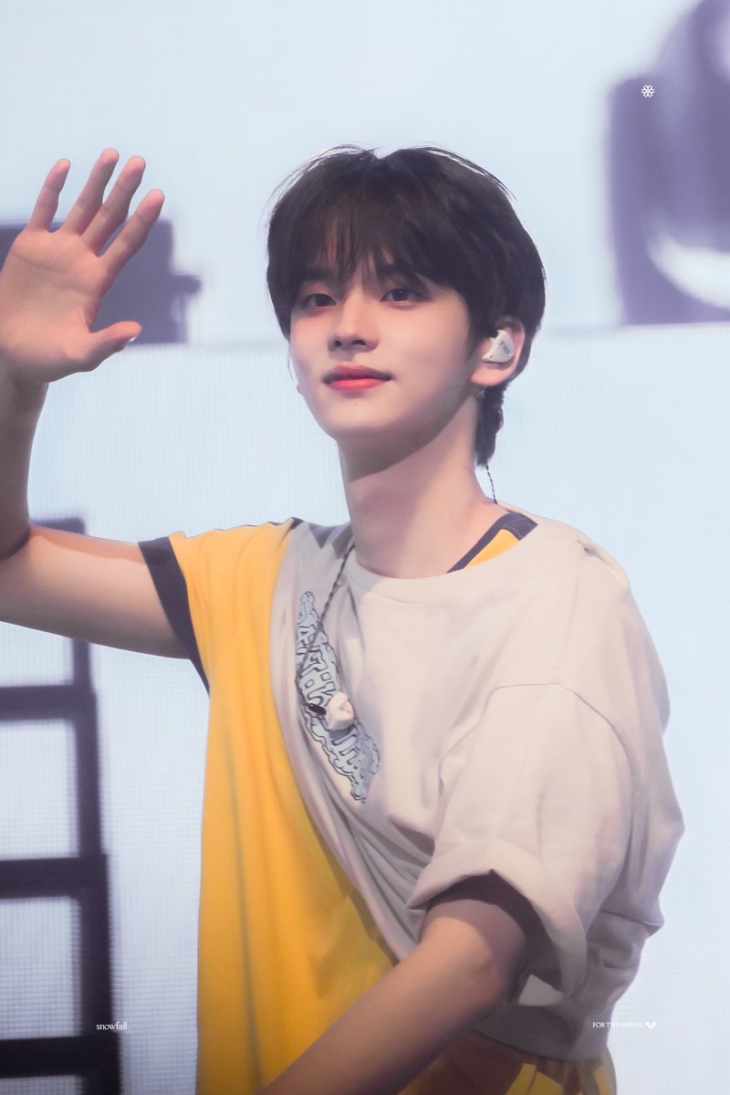snowfall1107's tweet image. 250718 Fukuoka

#TWS #투어스 #247WithUs 
#SHINYU #신유 #신정환