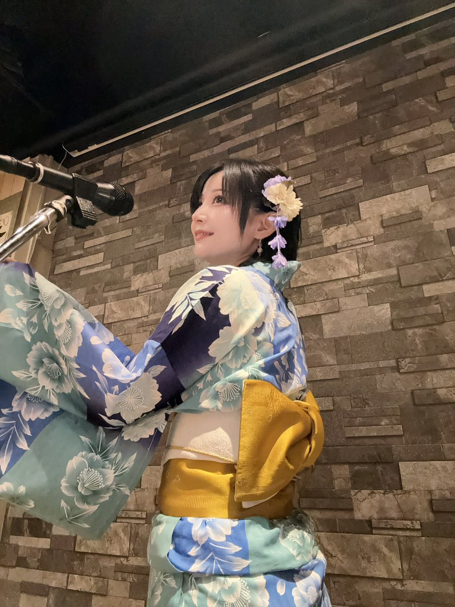 AI AKANE🎙茜音 愛 (@akane95ai) on Twitter photo 2025.07.19📍シルナージュ
茜音とELLIEのディナーライブ vol.2
one-manディナーショー🍽️
ありがとうございました♡
4年ぶりの浴衣👘
そしてELLIEさん甚平で
カップルコーデ💙🩶
皆様に喜んでもらえて嬉しい!
来月はりょんちゃん( <a href="/obararyou/">小原涼(おばらりょう)👉👈☀️🕊8/10赤坂navey floorさんで新曲リリース主催</a> )も一緒に出演します✨
お楽しみに♪
【 #茜音愛 2025.07.19📍シルナージュ
茜音とELLIEのディナーライブ vol.2
one-manディナーショー🍽️
ありがとうございました♡
4年ぶりの浴衣👘
そしてELLIEさん甚平で
カップルコーデ💙🩶
皆様に喜んでもらえて嬉しい!
来月はりょんちゃん( <a href="/obararyou/">小原涼(おばらりょう)👉👈☀️🕊8/10赤坂navey floorさんで新曲リリース主催</a> )も一緒に出演します✨
お楽しみに♪
【 #茜音愛