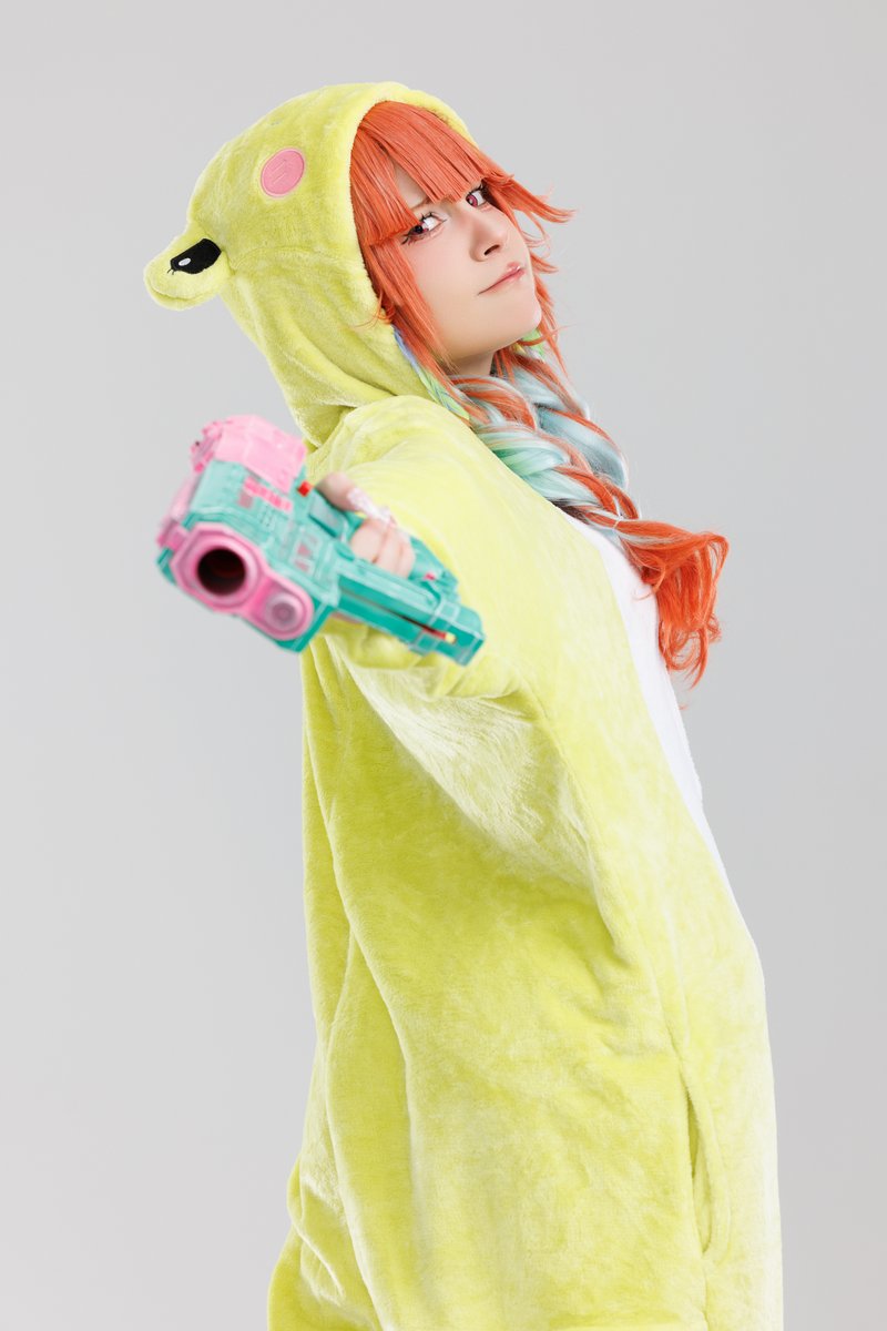 jeanwanwanart's tweet image. violence might not be the best way to solve an issue..
but it's always an option...
You better go save my Otakon M&G info or else..🐸🔫