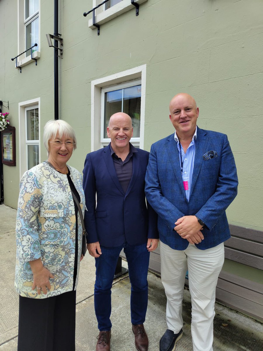 carthy_aubrey's tweet image. Final day @MacGillSchool focusing on a "fractured world order" and what should Ireland's priorities be !!!! Great to catch up with @MaryHanafin1 , @ThomasByrneTD , @seangallagher1 @LCreighton