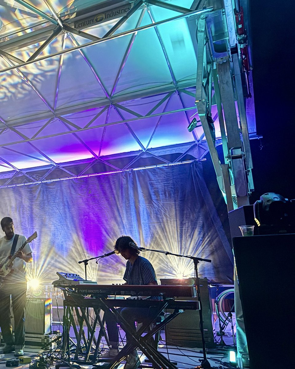 eggylive's tweet image. full setlist notes on thecarton.net