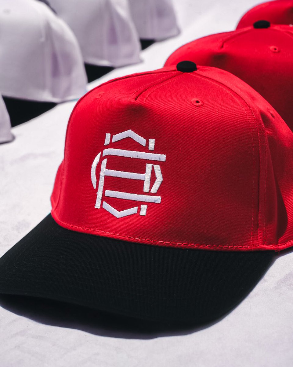 hmblco's tweet photo. August 10th🗓️

Crowned Roots vol.1 drops🧢

Mark your calendars, these will sell fast! https://t.co/pmfbFnRFG6