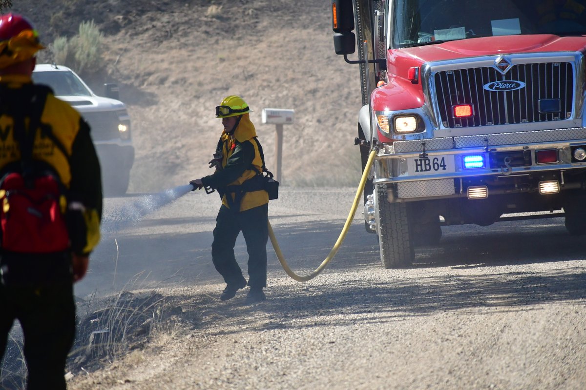 OSFM's tweet image. FIRE LINE PHOTOS: Crews continue making progress on the #CramFire. 95,769 acres in size.
Firefighters focused on the southern edge Friday, while lines on the west held strong despite red flag conditions. Cooler temps and higher humidity are expected to help crews.