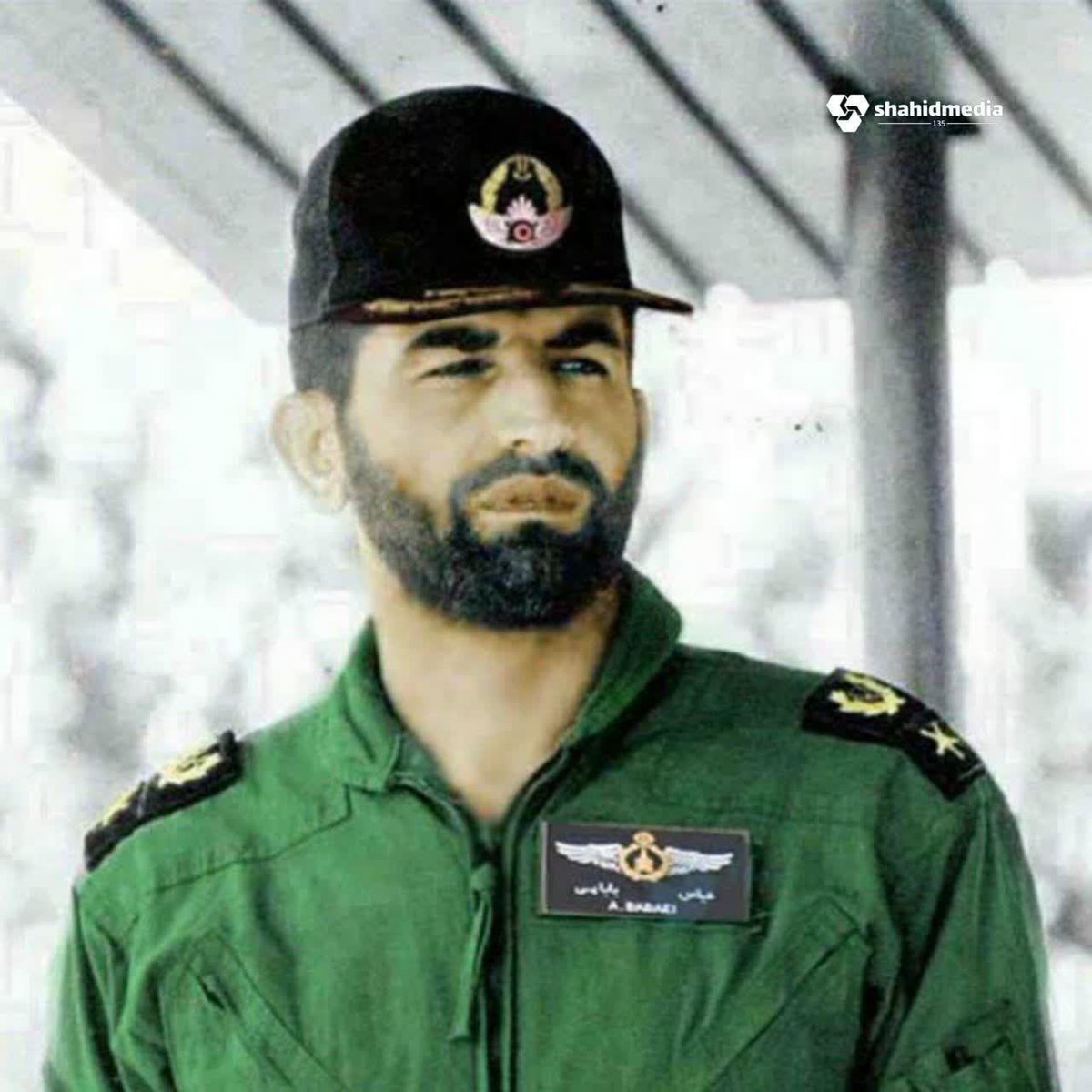 Kosarsadat18's tweet image. نمیخواهد شما خودتان را برای انقلاب فدا کنید انقلاب راه خودش را میرود، شما خودتان را بسازید و اصلاح کنید.
شهید عباس بابایی
#ملت_قوی
#ایران_قوی