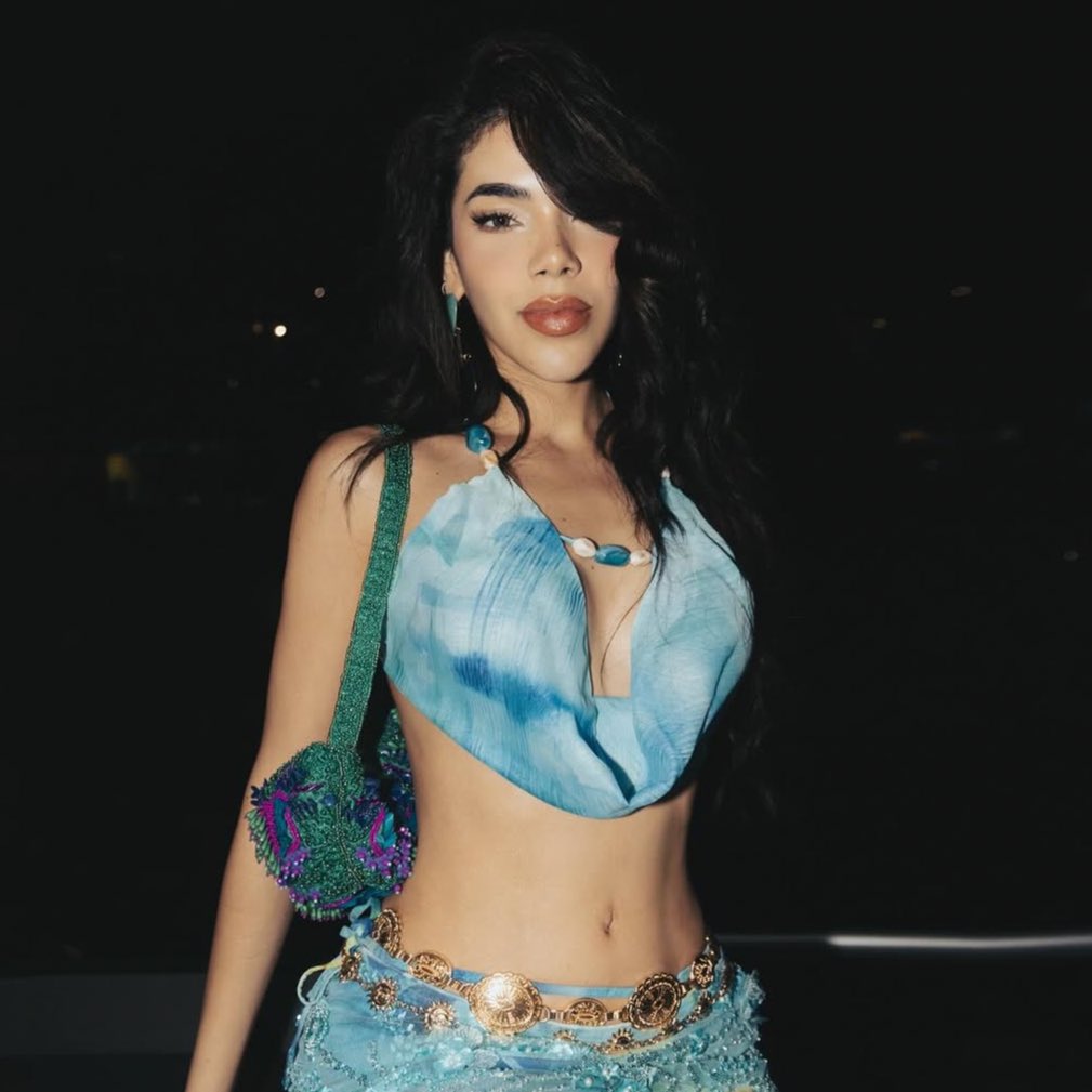 KeniaOsReport's tweet image. Spotify Update — Oyentes Mensuales:

@KeniaOs — 9,313,533 (+85,537).