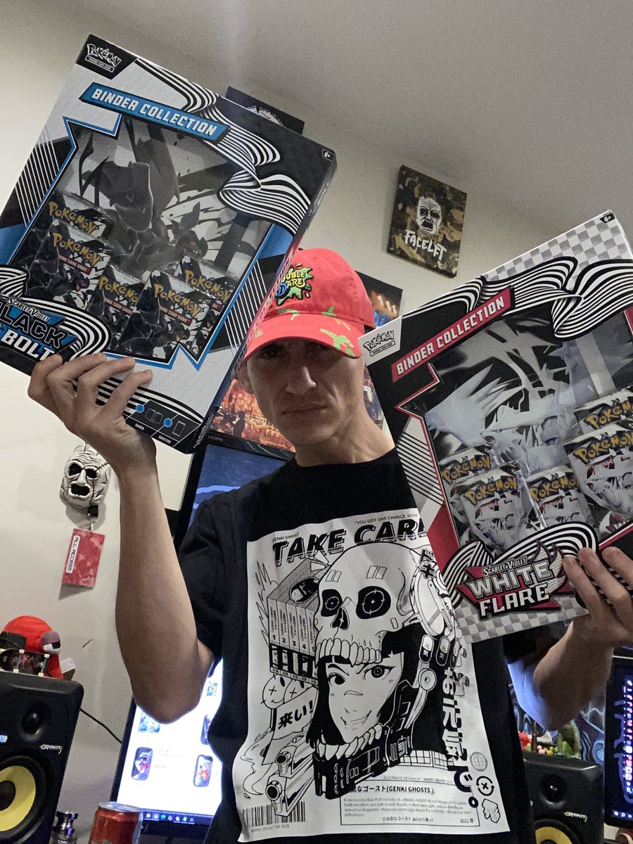FACELFT's tweet image. I SOMEHOW LUCKED OUT THIS MORNING AND GOT BOTH OF THESE