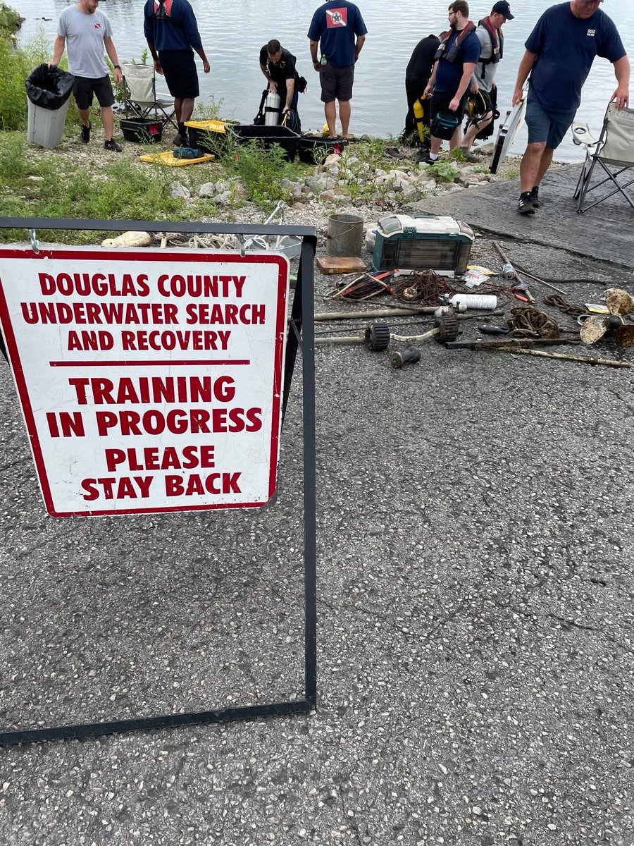 DGSOSheriff's tweet image. Members of the Douglas County Underwater Search and Recovery Team as part of their training in July worked at Clinton Lake boat ramp 2. They conducted some cleanup of the lake and worked to locate lost property from a boat that had capsized.