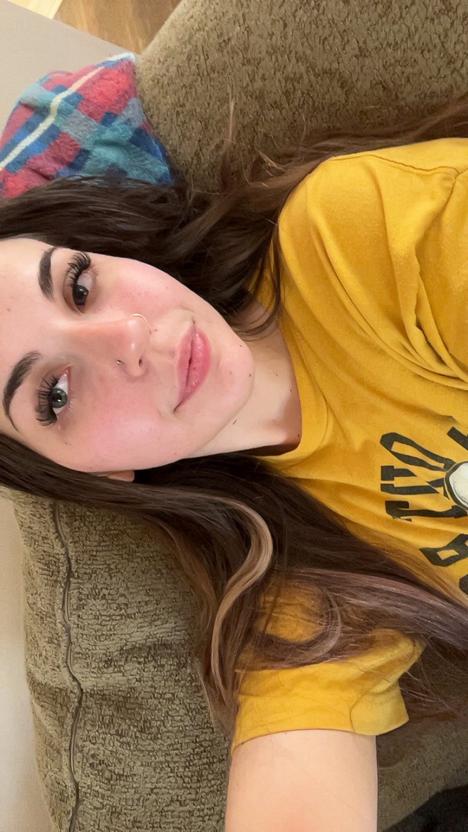foxwounds's tweet image. hello chat instagram saw these first