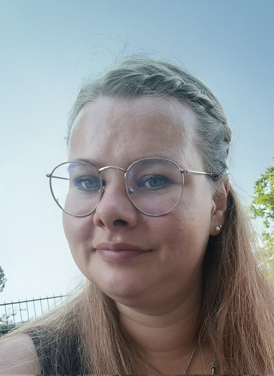 Achtung. Es folgt zeitnah eine Änderung des Profilbildes. 
Bitte brechen sie nicht in Panik aus. 
Eine Vorschau wird Ihnen hiermit präsentiert 😁