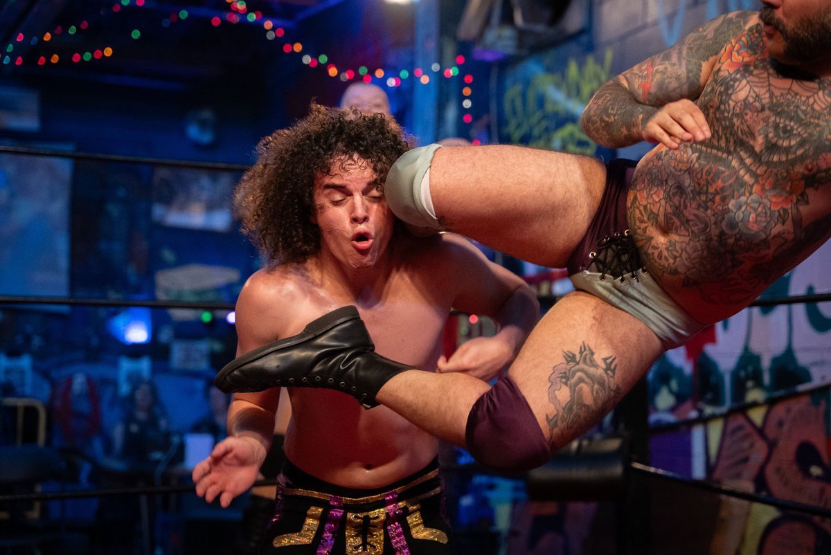 I am sometimes doing moves.

🤼: <a href="/880wrestling/">880 Wrestling</a>
📸: Aaron Woods