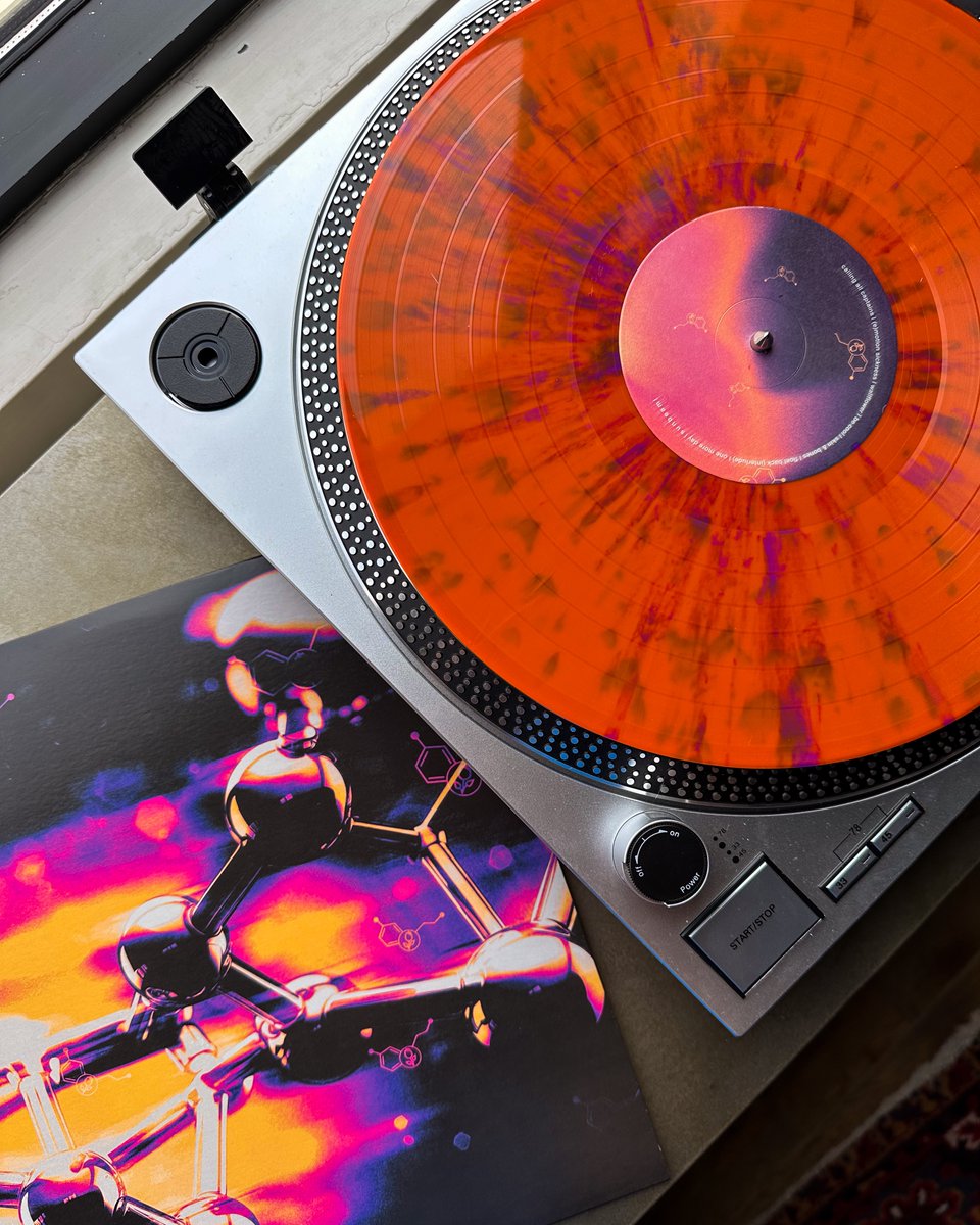 New Damage Records (@newdamage) on Twitter photo 1 year since <a href="/CallingAllCptns/">calling all captains</a> released their EP "(e)motion sickness" 🌸 We've got a VERY limited amount of the orange splatter vinyl left in stock! Go get yours before they're gone for good 🫡
dinealonestore.com/products/calli… 1 year since <a href="/CallingAllCptns/">calling all captains</a> released their EP "(e)motion sickness" 🌸 We've got a VERY limited amount of the orange splatter vinyl left in stock! Go get yours before they're gone for good 🫡
dinealonestore.com/products/calli…