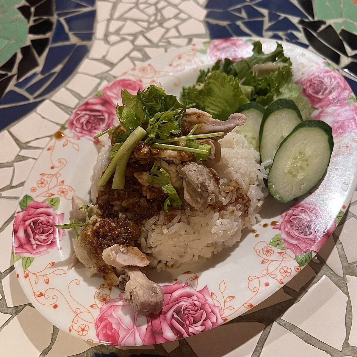 tamutamucafe (@tamutamucafe) on Twitter photo 本日も沢山のご来店ありがとうございました!7月20日日曜は貸切営業です。7月21日月曜は19時〜24時L.O.の営業で『タイ屋台めしナイト』 <a href="/tamutamucafe/">tamutamucafe</a> です!タイ料理強化月刊の集大成!タイ料理おばんざい屋やります🇹🇭ジャスミンライスにのっけ盛りも◎今月の営業予定は→ instagram.com/p/DLmfJ5PyXP2/… 本日も沢山のご来店ありがとうございました!7月20日日曜は貸切営業です。7月21日月曜は19時〜24時L.O.の営業で『タイ屋台めしナイト』 <a href="/tamutamucafe/">tamutamucafe</a> です!タイ料理強化月刊の集大成!タイ料理おばんざい屋やります🇹🇭ジャスミンライスにのっけ盛りも◎今月の営業予定は→ instagram.com/p/DLmfJ5PyXP2/…