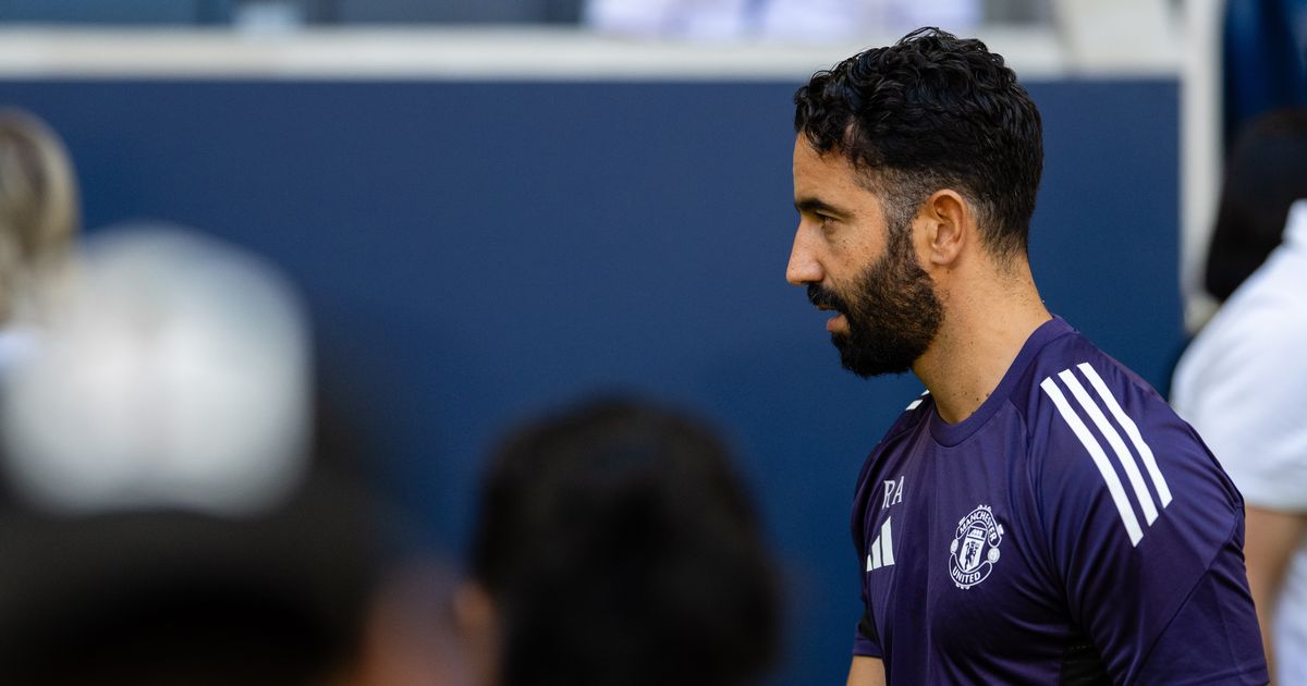 Mirror Football (@mirrorfootball) on Twitter photo 🚨 Bryan Mbeumo will join up with his new Man Utd team-mates on their US tour - but Ruben Amorim has been left frustrated with more arrivals needed | <a href="/DiscoMirror/">David McDonnell</a>
mirror.co.uk/sport/football… 🚨 Bryan Mbeumo will join up with his new Man Utd team-mates on their US tour - but Ruben Amorim has been left frustrated with more arrivals needed | <a href="/DiscoMirror/">David McDonnell</a>
mirror.co.uk/sport/football…