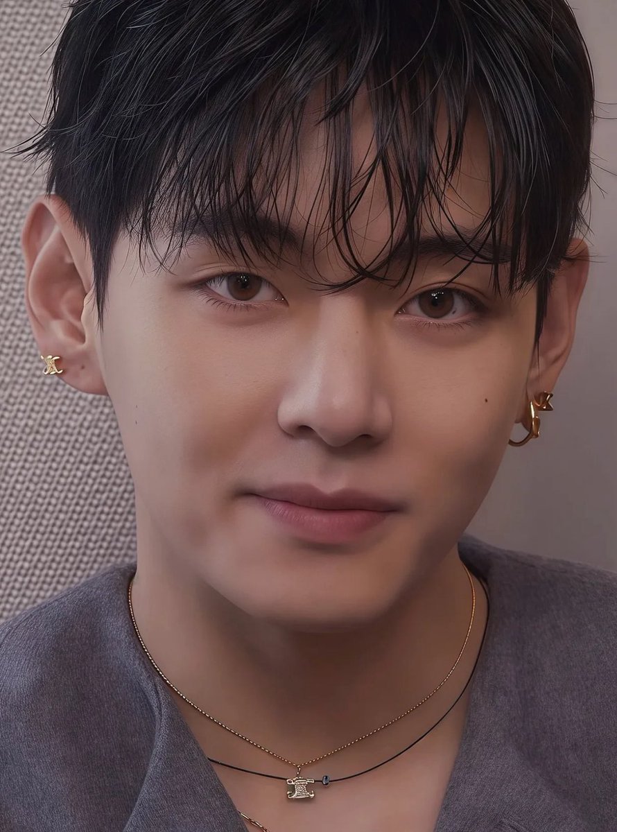 siakthv's tweet image. my whole universe ~