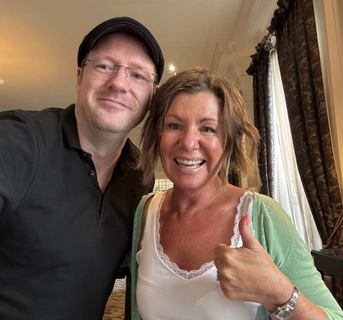r_lynchcrime's tweet image. Rainy relaxed indoors vibe #harrogate @MichaelHWood @AAChaudhuri @sheilab @mariontodd @BarnabyWalter @sarahclarkewriter @catherinecooper #TheakstonsCrime