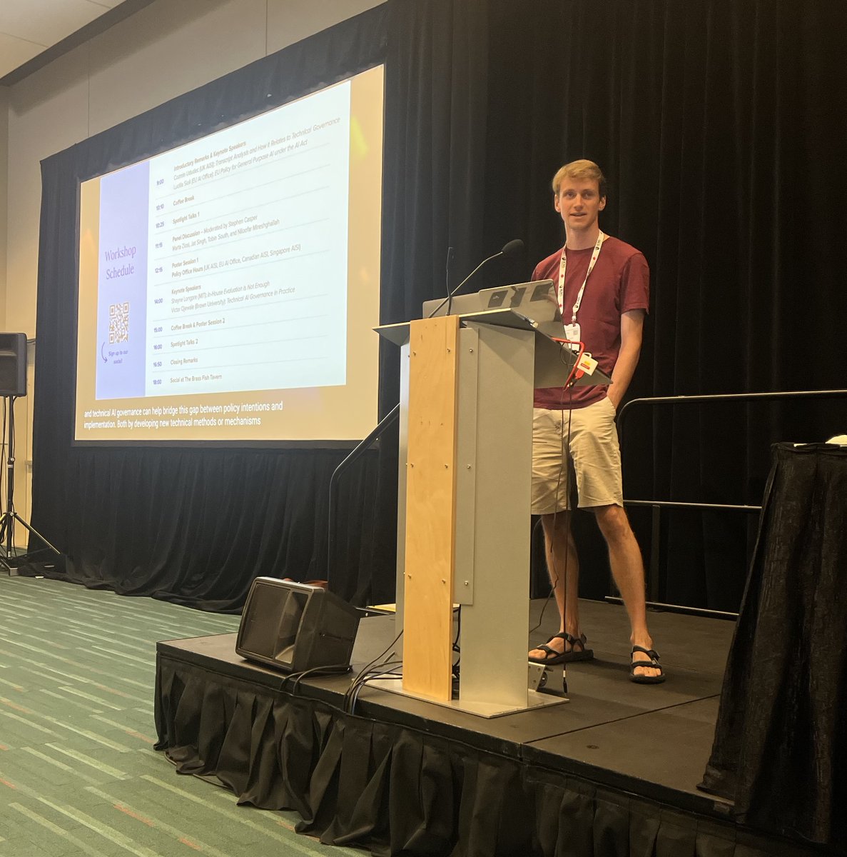 taig_icml's tweet image. The day has arrived - @ben_s_bucknall kicking off the TAIG workshop!