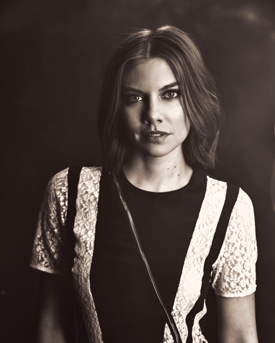cohanvc's tweet image. this look is something so serious to me